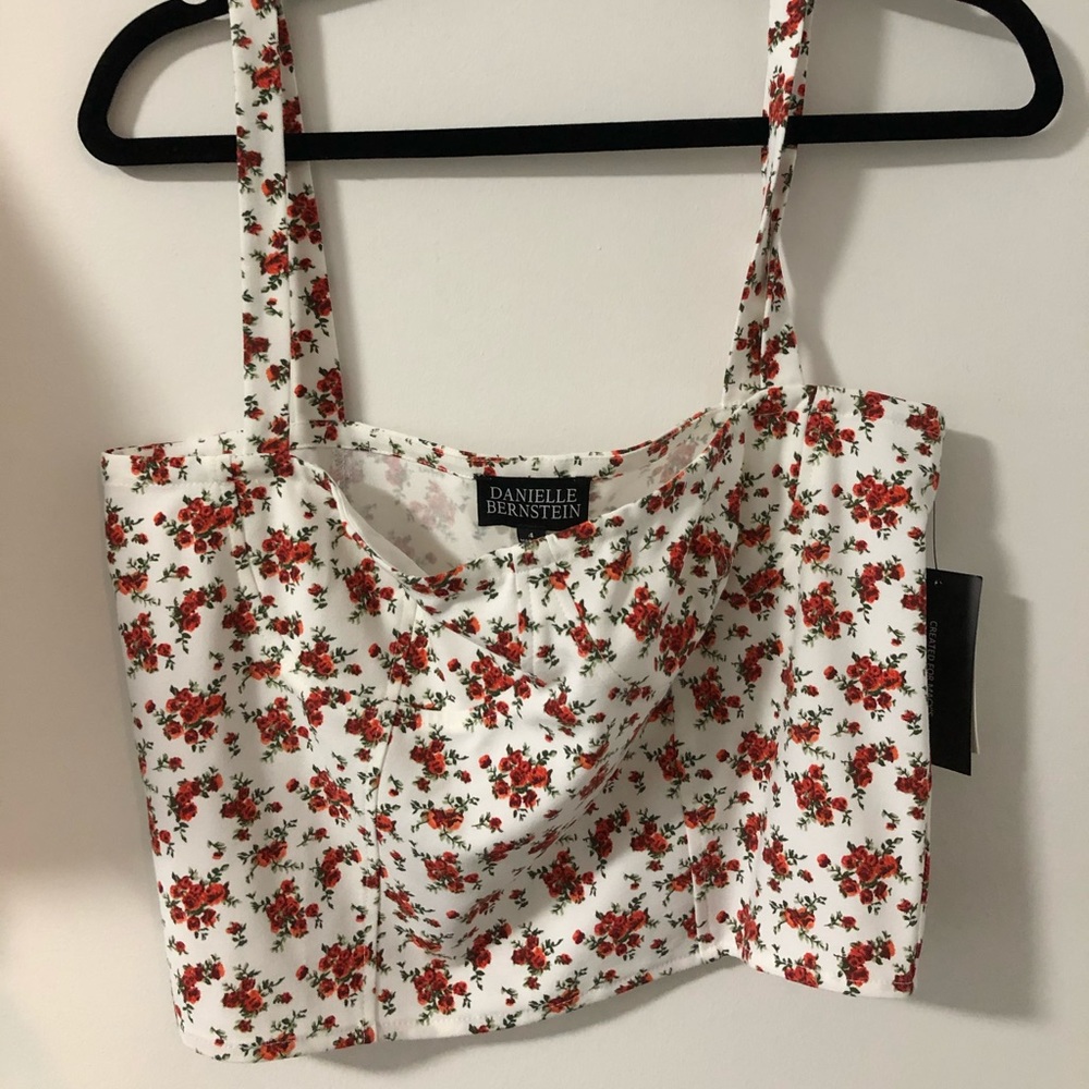 Danielle Bernstein Macy’s Crop Top NWT Size 4